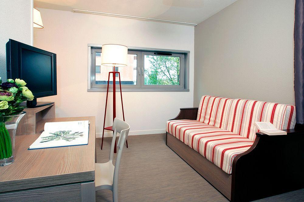 Appart'City Classic La Roche Sur Yon Centre Habitación foto